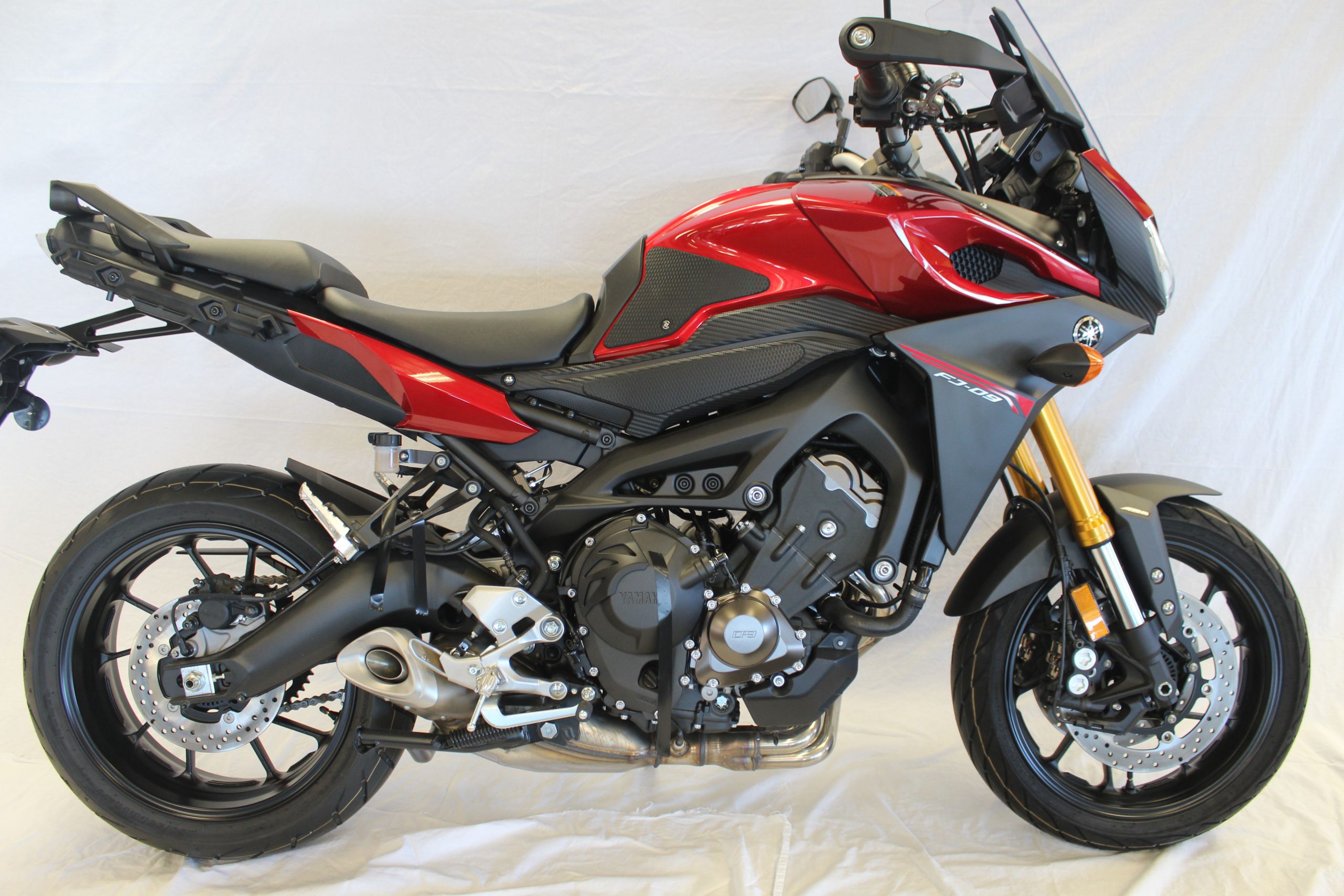 motorcycle tank grips and tank Pads - techspec